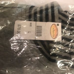 Light zippered jacket